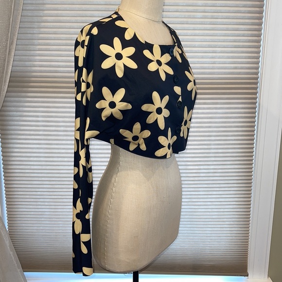 NWT Empty Soda Daisy Delusions Crop Top - Picture 7 of 9